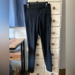 Athleta leggings. Black size small.